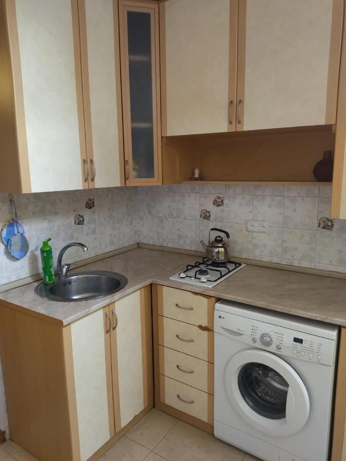 Abovyan 36 Apt & Tour Jerevan Buitenkant foto