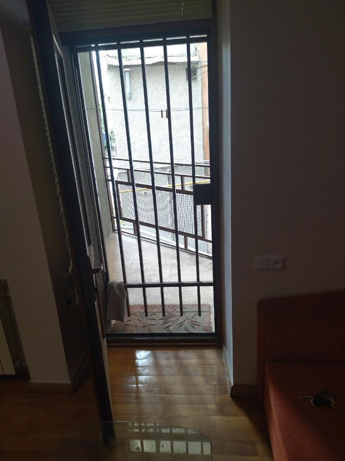 Abovyan 36 Apt & Tour Jerevan Buitenkant foto